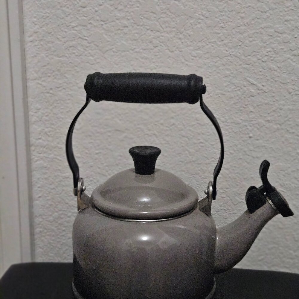 LeCreuset tea kettle, smokey gray
